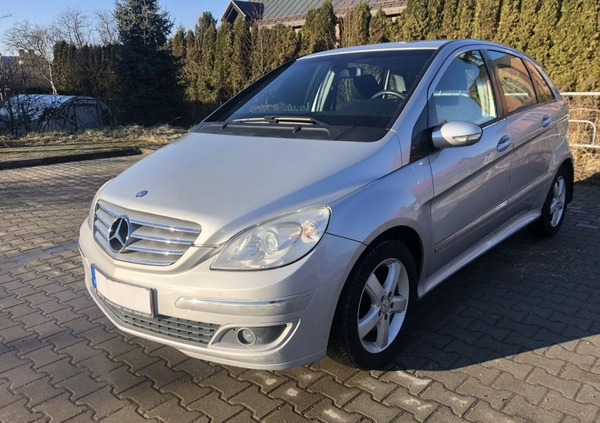 Mercedes-Benz Klasa B cena 15900 przebieg: 168000, rok produkcji 2005 z Sędziszów Małopolski małe 379